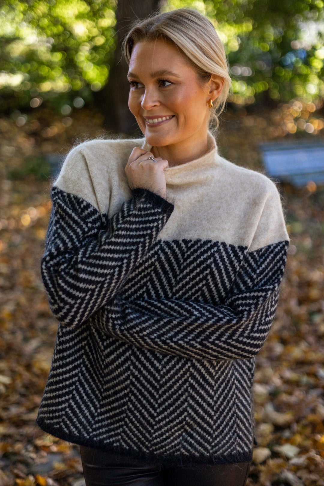 Cody | Two-tone cotton turtleneck jumper