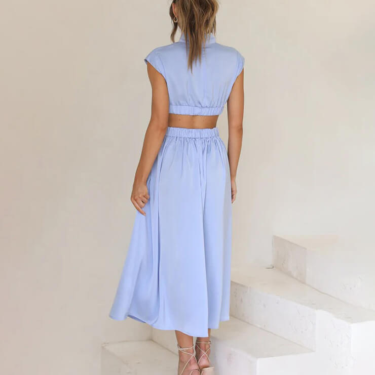 Sabine | Pleated dress with high collar